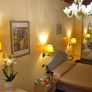 Residenza Favaro Венеция