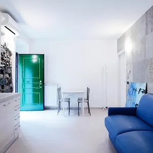 Blue Loft - The House Of Travelers Appartement Côme