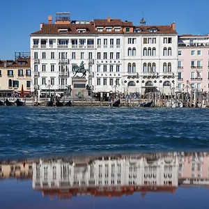 Londra Palace Veneza